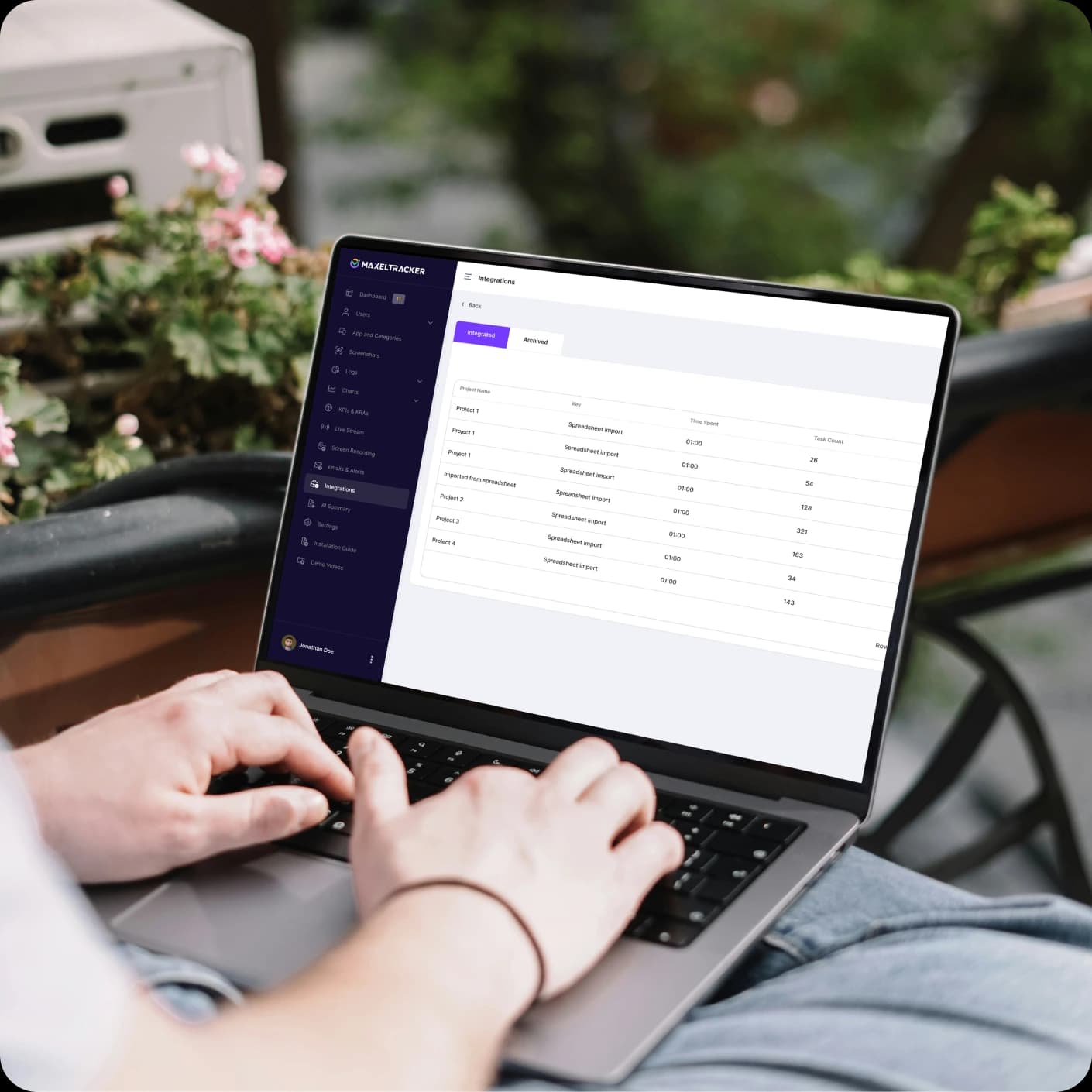 Automatic time tracking